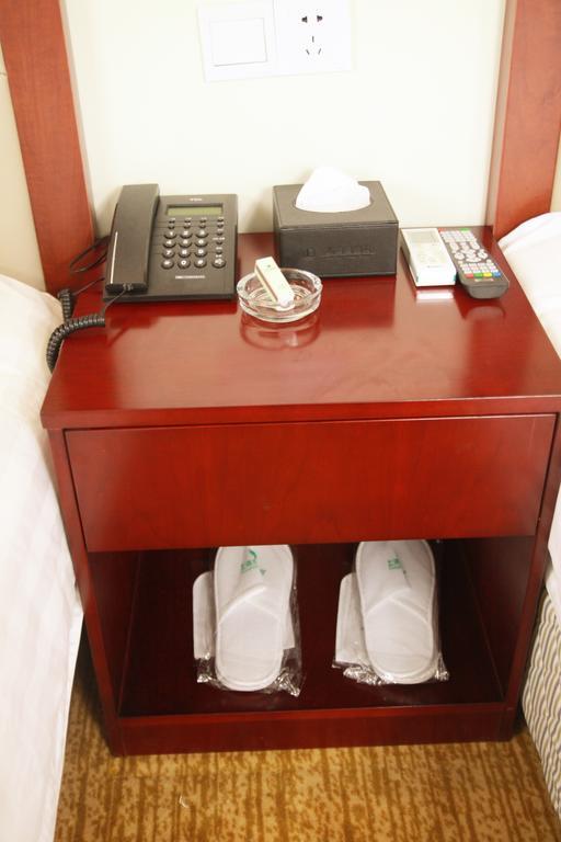 Shanghai Shuiting Holiday Hotel Εξωτερικό φωτογραφία